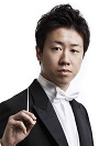 <p><strong>KAWASE Kentaro,</strong><span> </span>Conductor & MC / Resident Conductor</p>
