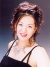 <h3><strong>Mutsumi TANIGUCHI</strong>, Mezzo Soprano</h3>