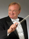 <h3><strong>Martyn BRABBINS</strong>, Chief Conductor</h3>
